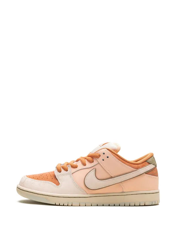 Nike SB Dunk “Trocadero Gardens”