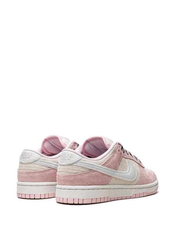 Nike Dunk “Pink Foam”