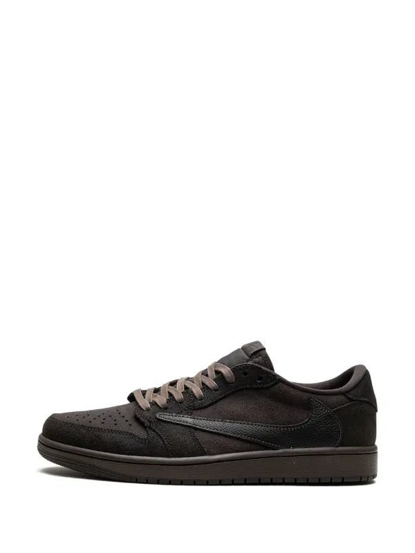 Travis Scott x Air Jordan 1 Low