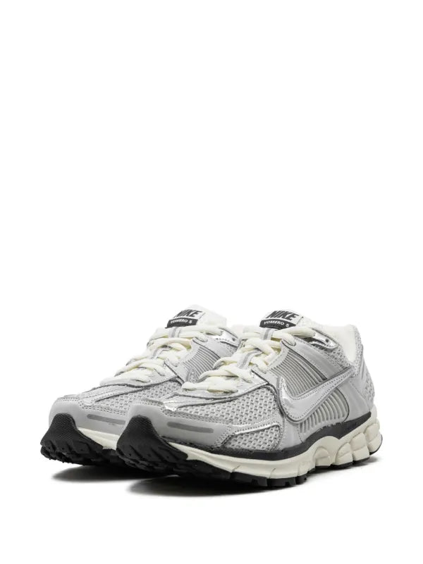 Nike Zoom Vomero 5 “Chrome”