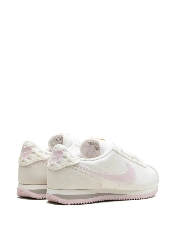 Nike Cortez “Valentine’s Day”