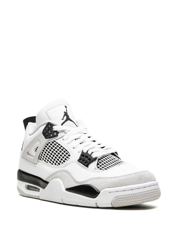 Air Jordan 4 “Military Black”