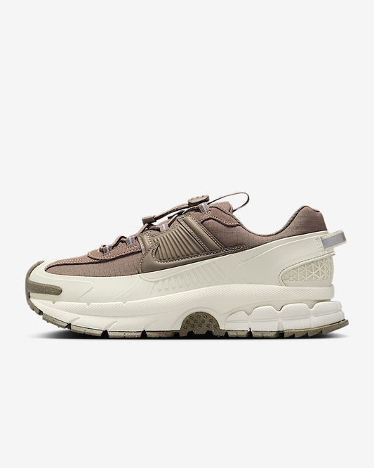 Nike Zoom Vomero Roam “Light Bone”