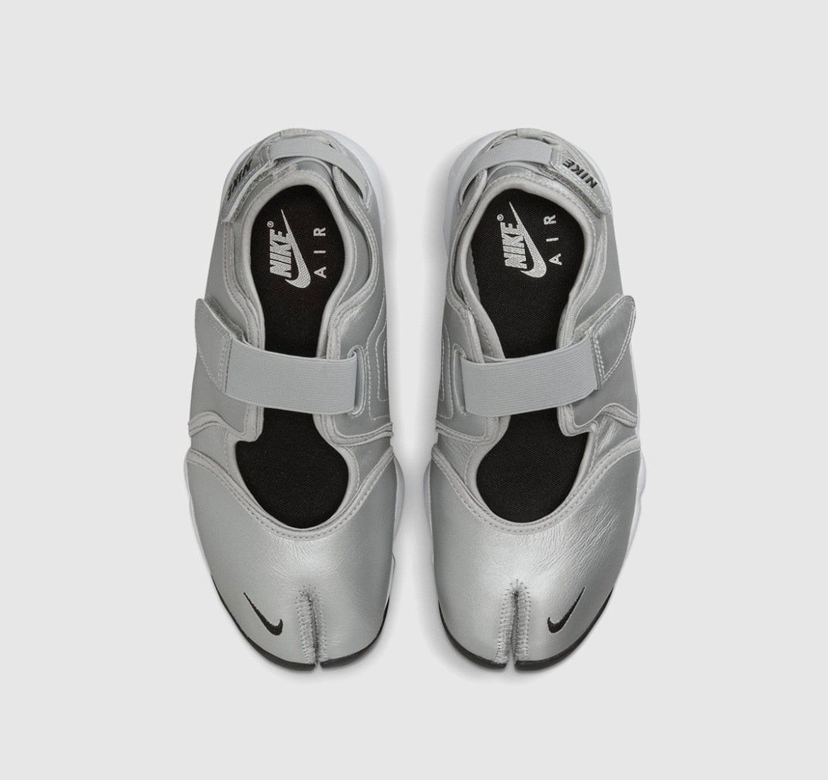Nike Air Rift “Metallic Silver”