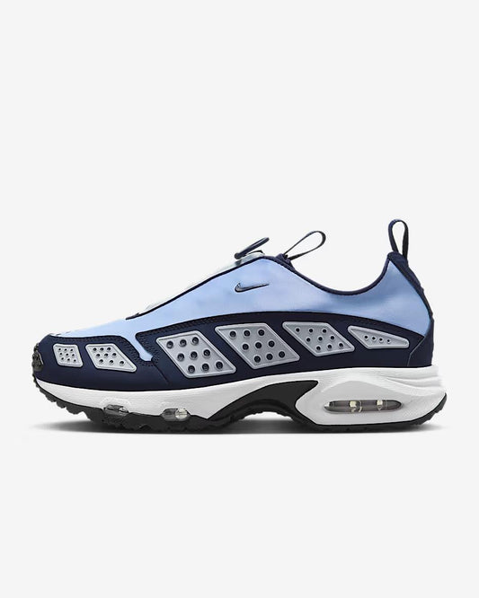 Nike Air Max SNDR “Blue Ice”