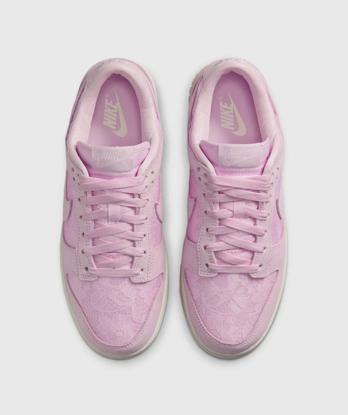 Nike Dunk “Regal Pink”