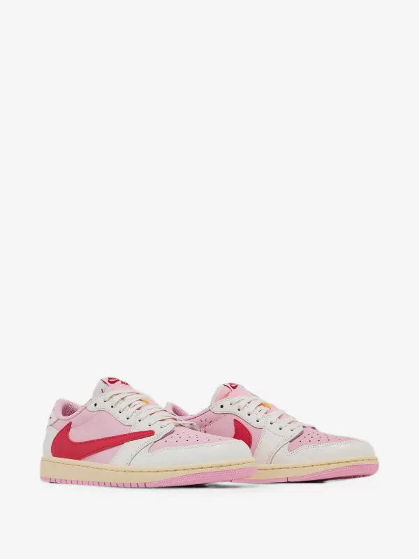 Travis Scott x Jordan 1 Low “Pink”