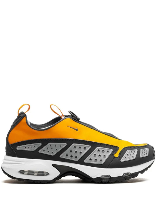 Nike Air Max SNDR “Canyon Gold Deep Ocean”