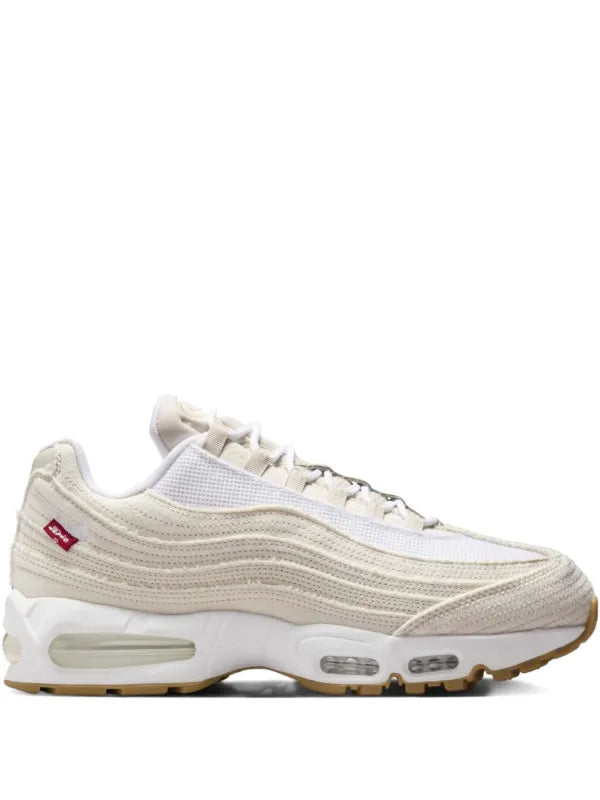 Nike Air Max 95 OG “Levi’s - Light Orewood Brown”