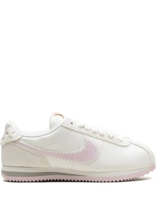 Nike Cortez “Valentine’s Day”