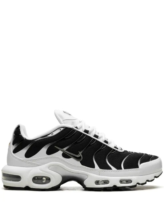 Nike Air Max Plus TN “Black/White”