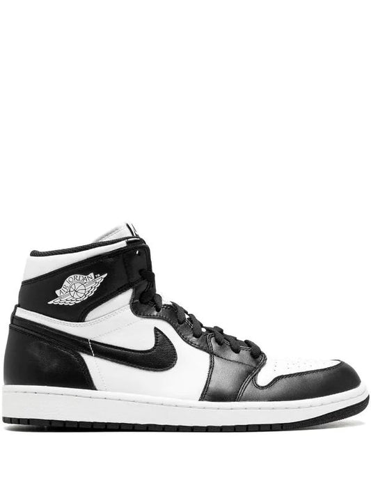 Air Jordan 1 Retro “Black/White”