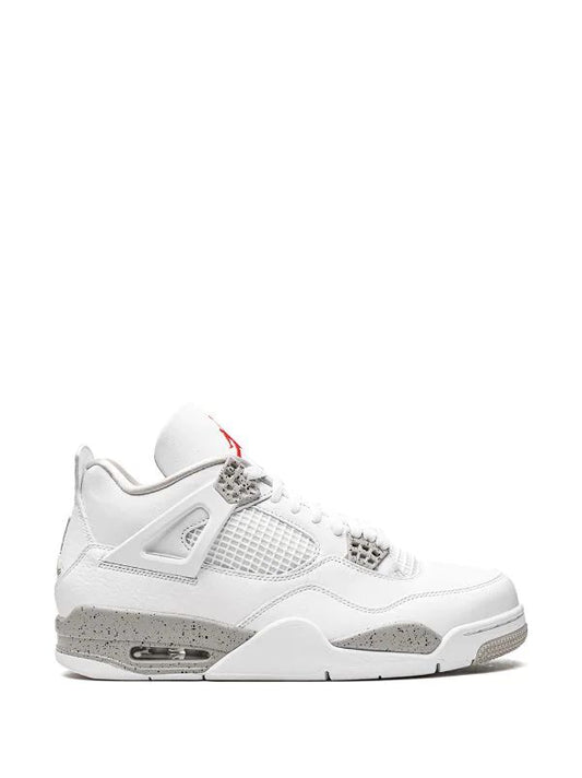 Air Jordan 4 “White Oreo”